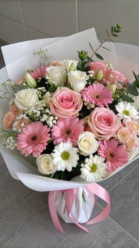Picture of arranged bouquet 